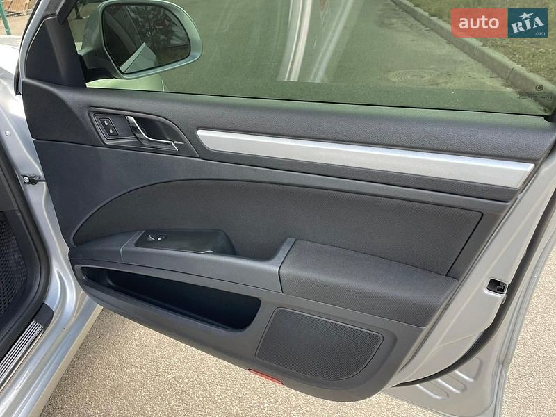 Лифтбек Skoda Superb 2014 в Киеве