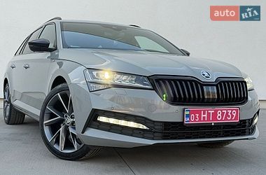 Універсал Skoda Superb 2022 в Луцьку