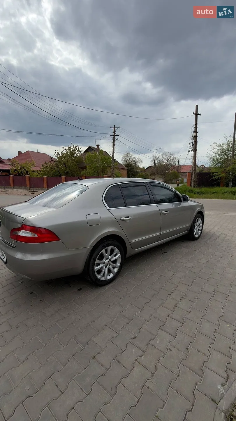 2013 Skoda Superb - мініатюра 2