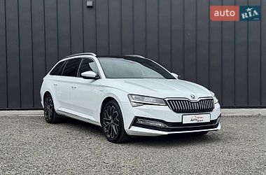 Універсал Skoda Superb 2021 в Луцьку