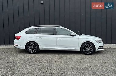 Універсал Skoda Superb 2021 в Луцьку