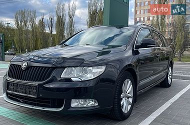Универсал Skoda Superb 2012 в Черкассах