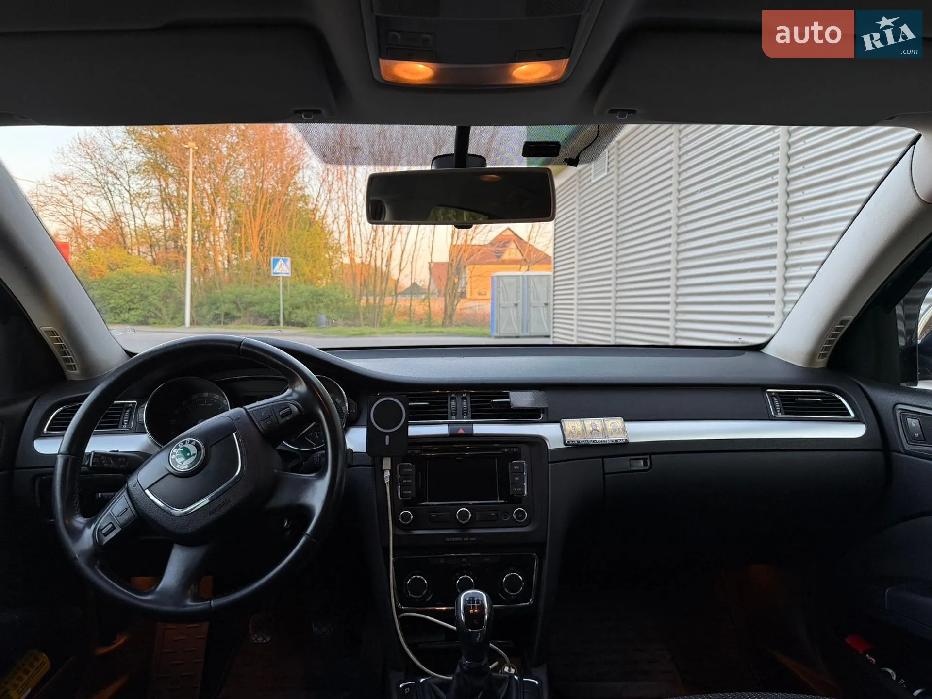2010 Skoda Superb - мініатюра 13