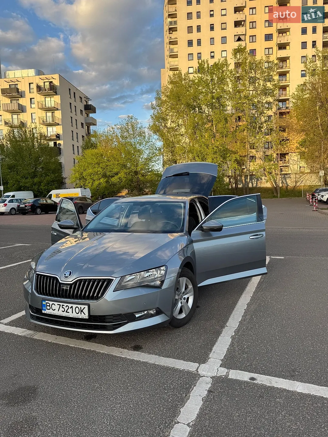 2016 Skoda Superb - мініатюра 14