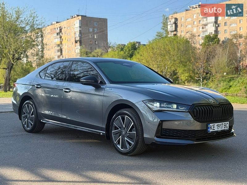 Лифтбек Skoda Superb 2026 в Кривом Роге