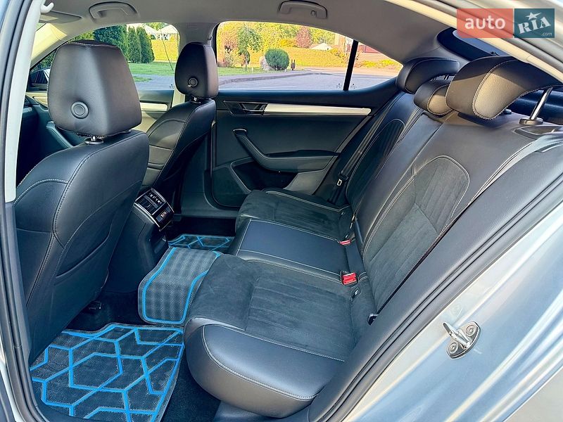 Лифтбек Skoda Superb 2019 в Днепре