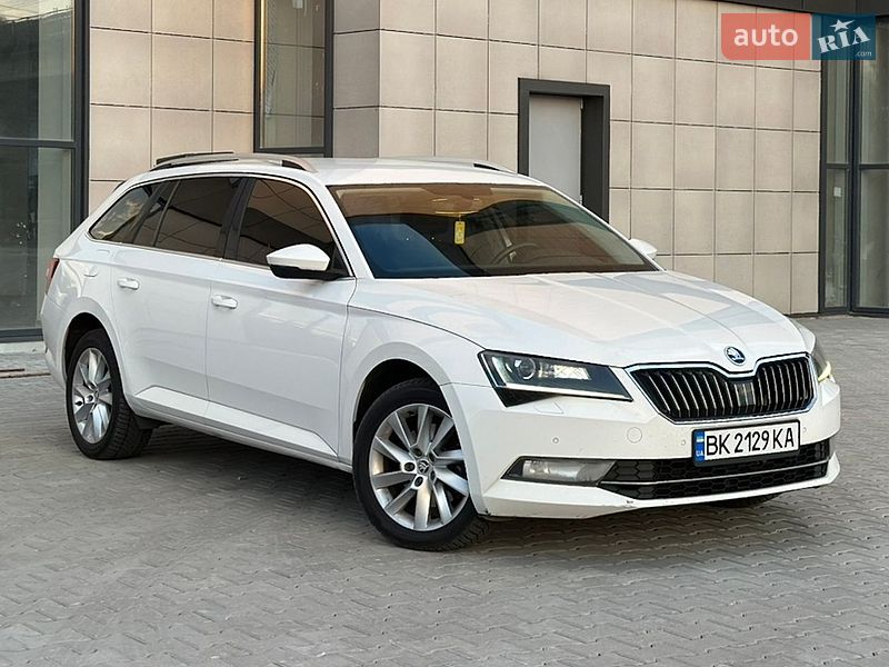 Универсал Skoda Superb 2017 в Ровно