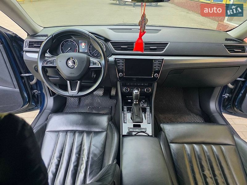 Лифтбек Skoda Superb 2016 в Краматорске