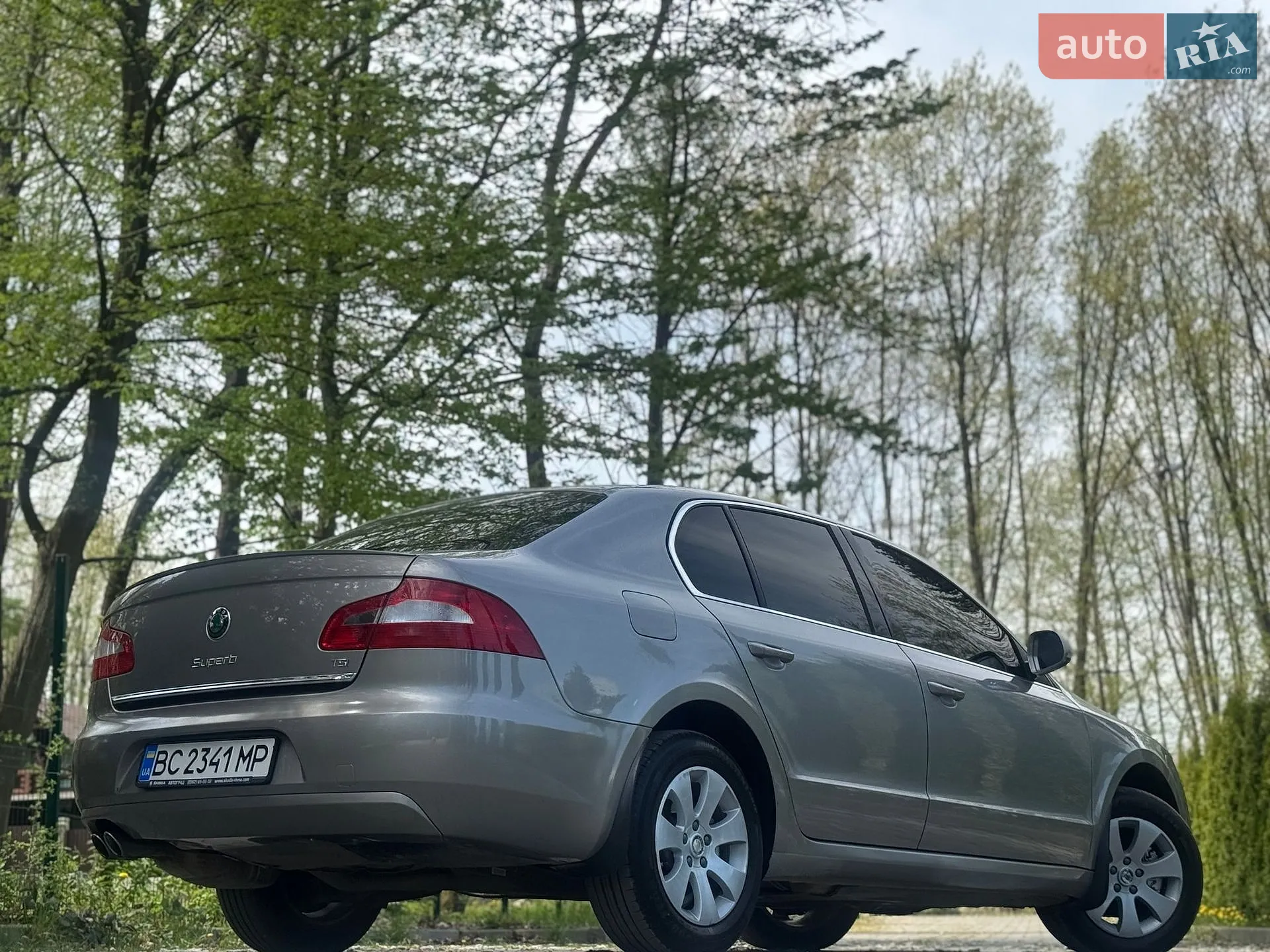 2013 Skoda Superb - мініатюра 23