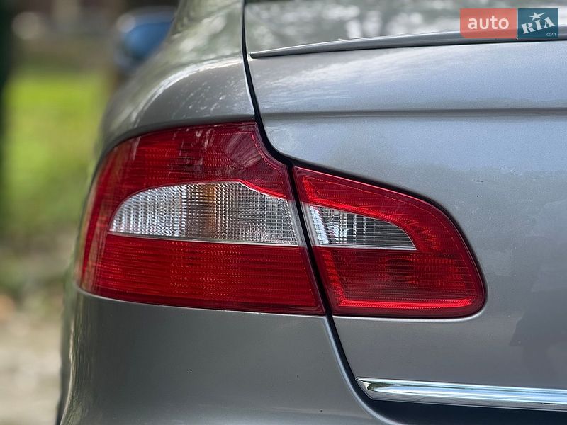 Ліфтбек Skoda Superb 2013 в Трускавці