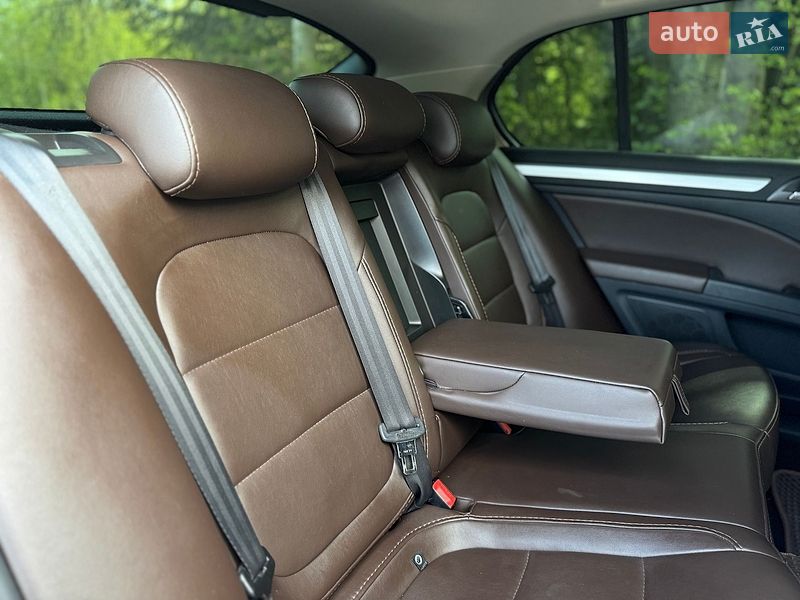 Ліфтбек Skoda Superb 2013 в Трускавці