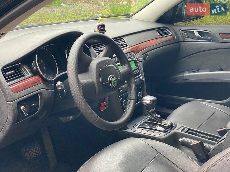 Лифтбек Skoda Superb 2009 в Запорожье
