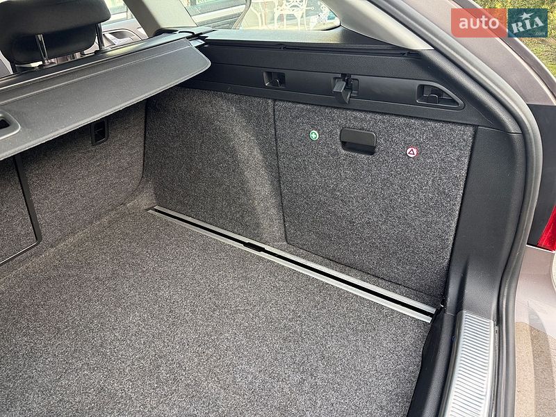Универсал Skoda Superb 2010 в Рава-Русской