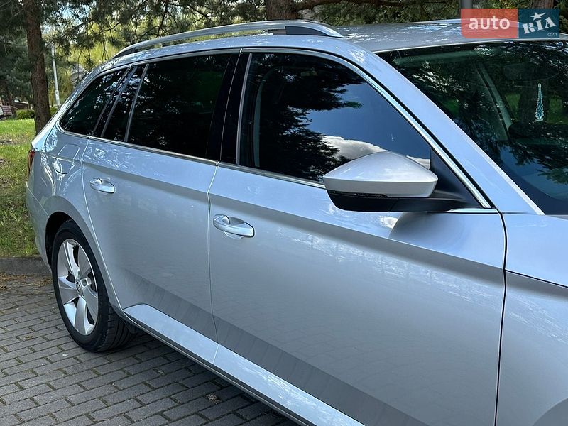 Универсал Skoda Superb 2018 в Дрогобыче