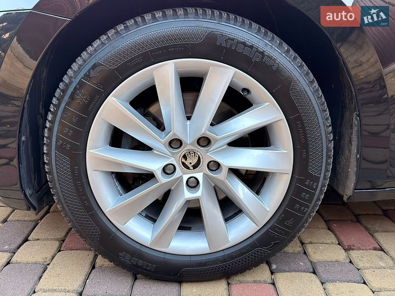 Лифтбек Skoda Superb 2020 в Мукачево