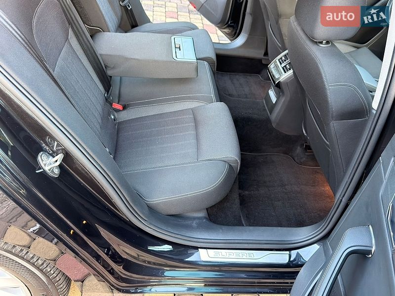 Лифтбек Skoda Superb 2020 в Мукачево