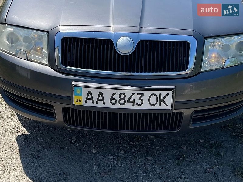 Ліфтбек Skoda Superb 2004 в Києві