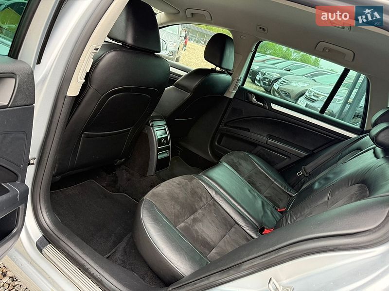 Универсал Skoda Superb 2012 в Стрые