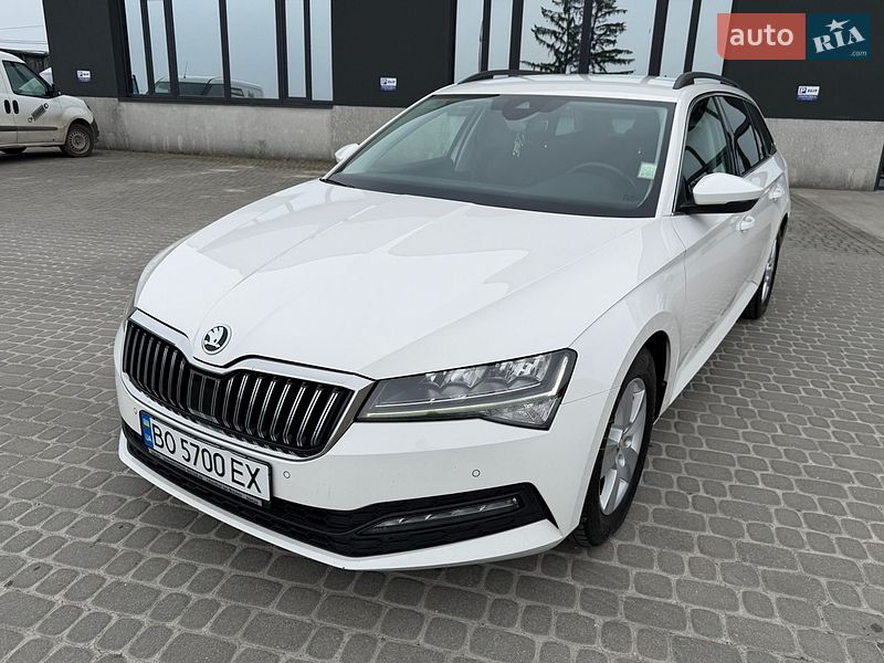 Универсал Skoda Superb 2020 в Тернополе