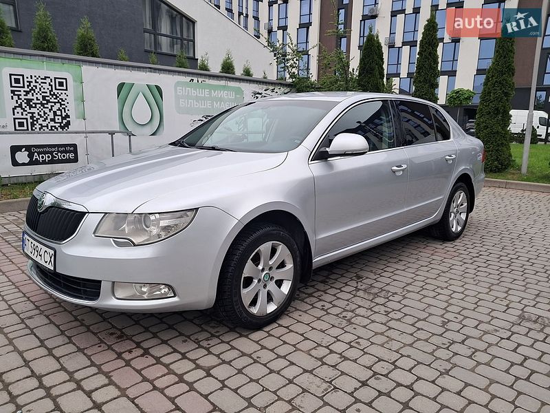 Ліфтбек Skoda Superb 2012 в Івано-Франківську