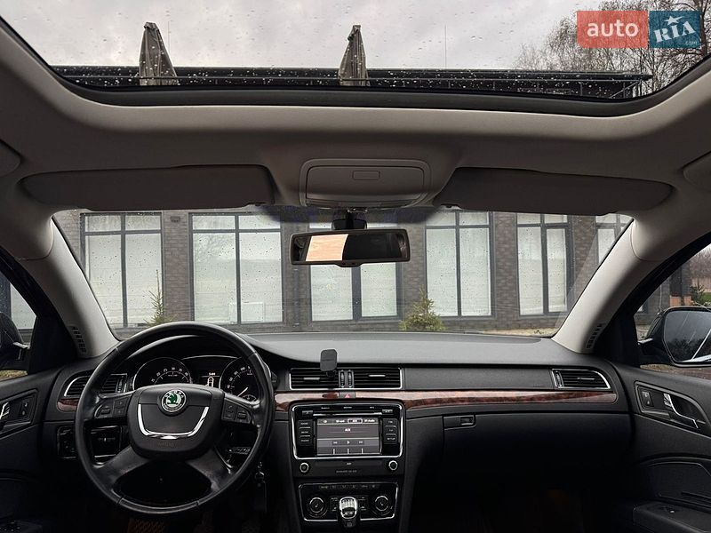 Универсал Skoda Superb 2010 в Харькове