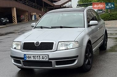 Лифтбек Skoda Superb 2004 в Одессе