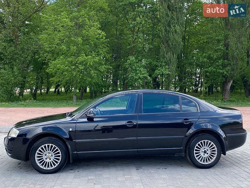 Лифтбек Skoda Superb 2006 в Овруче