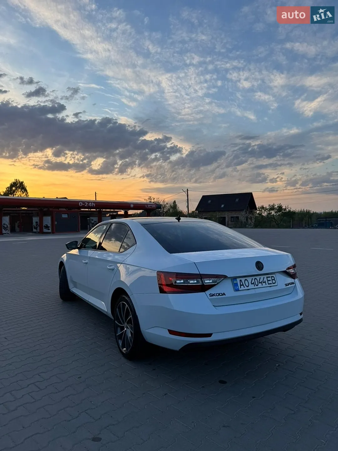 2016 Skoda Superb - мініатюра 5