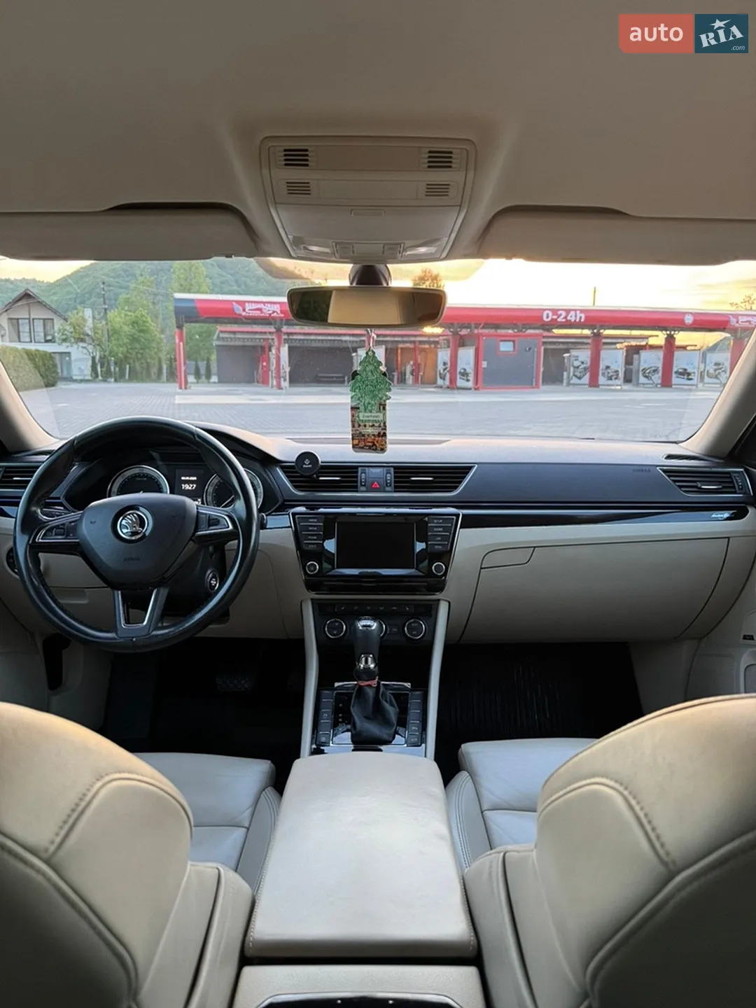 2016 Skoda Superb - мініатюра 19
