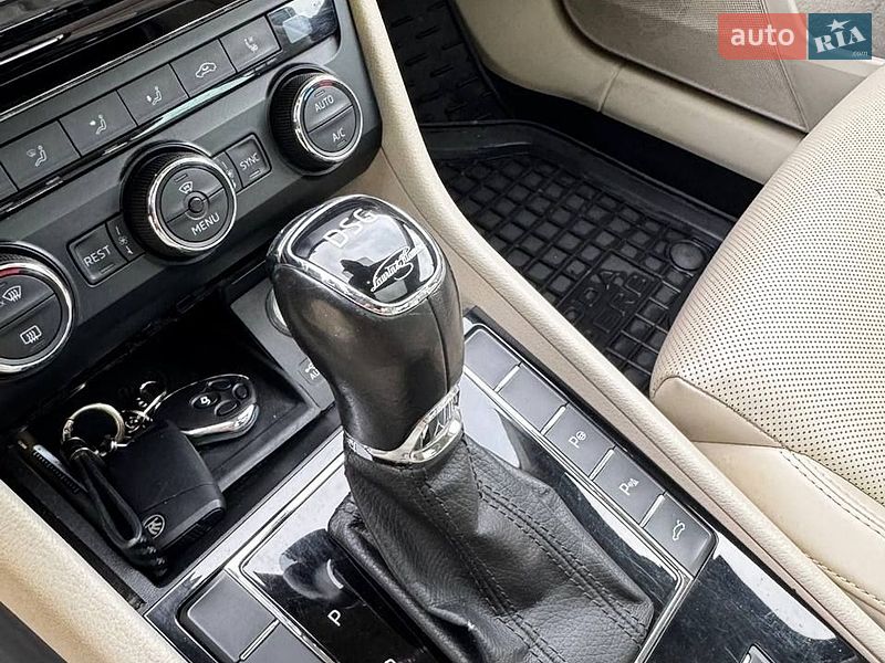 Ліфтбек Skoda Superb 2015 в Вижниці