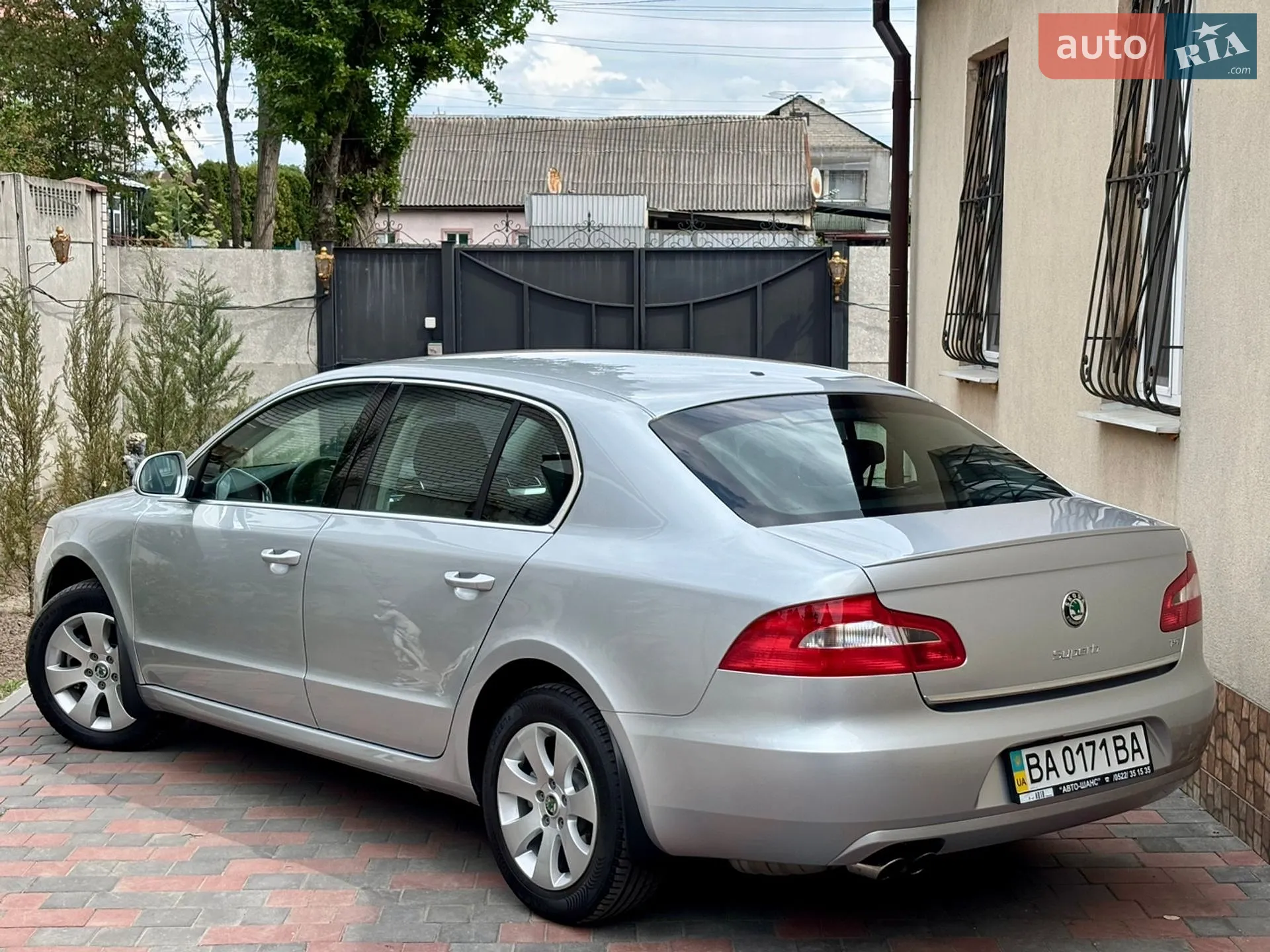2012 Skoda Superb - мініатюра 28
