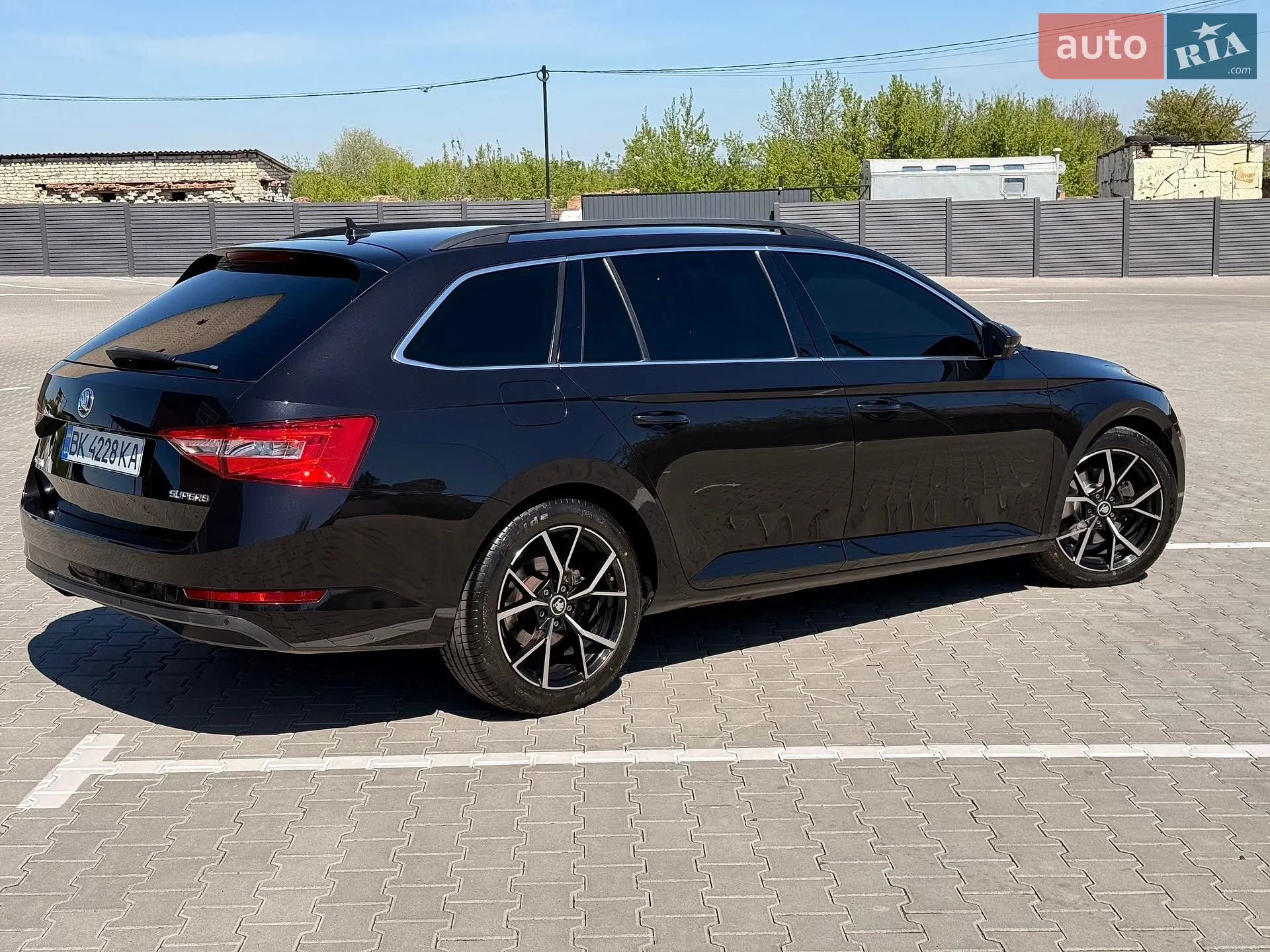 2015 Skoda Superb - мініатюра 8