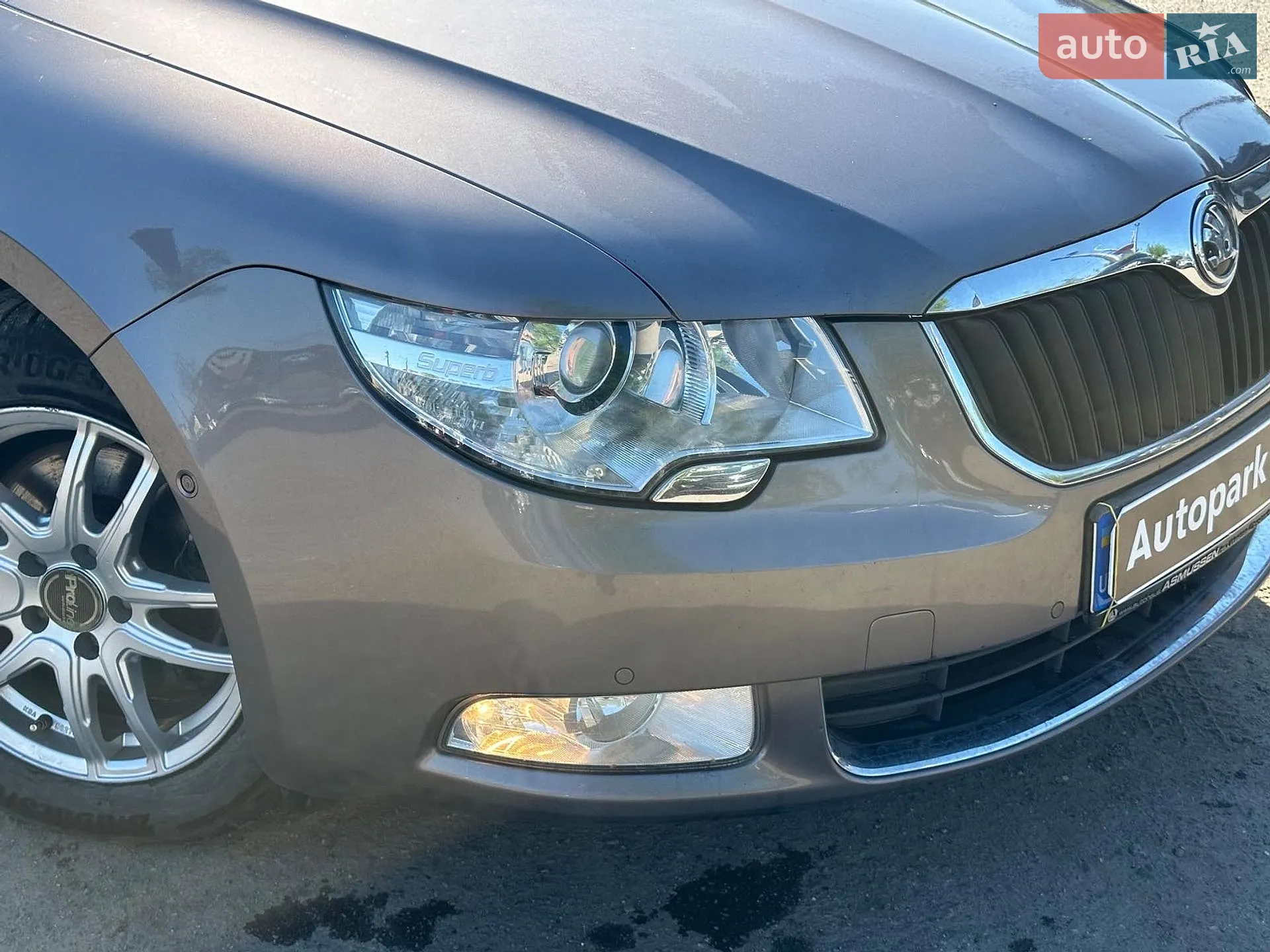 2010 Skoda Superb - мініатюра 7