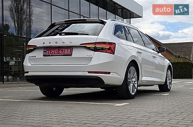 Универсал Skoda Superb 2020 в Киеве