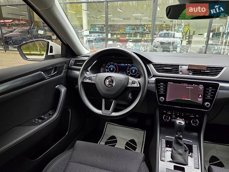 Универсал Skoda Superb 2020 в Киеве