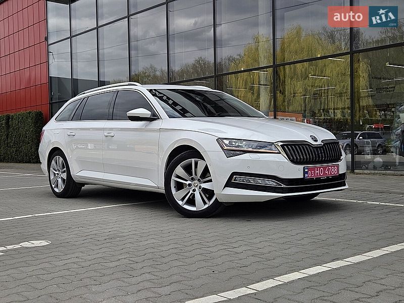 Универсал Skoda Superb 2020 в Киеве