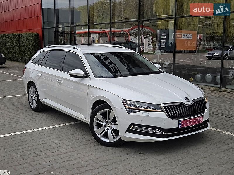 Универсал Skoda Superb 2020 в Киеве