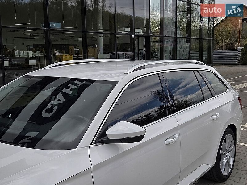 Универсал Skoda Superb 2020 в Киеве