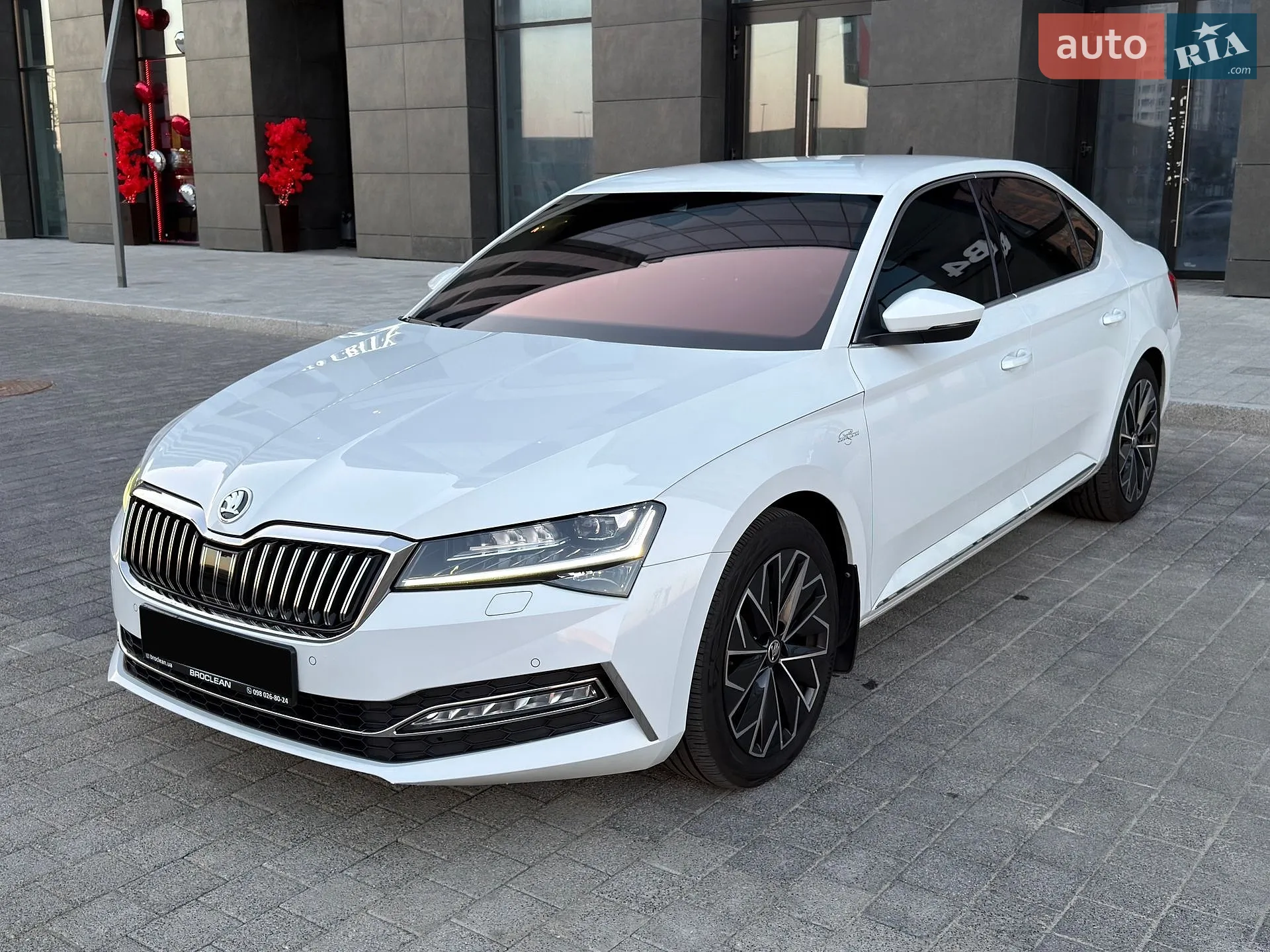 2022 Skoda Superb - мініатюра 3