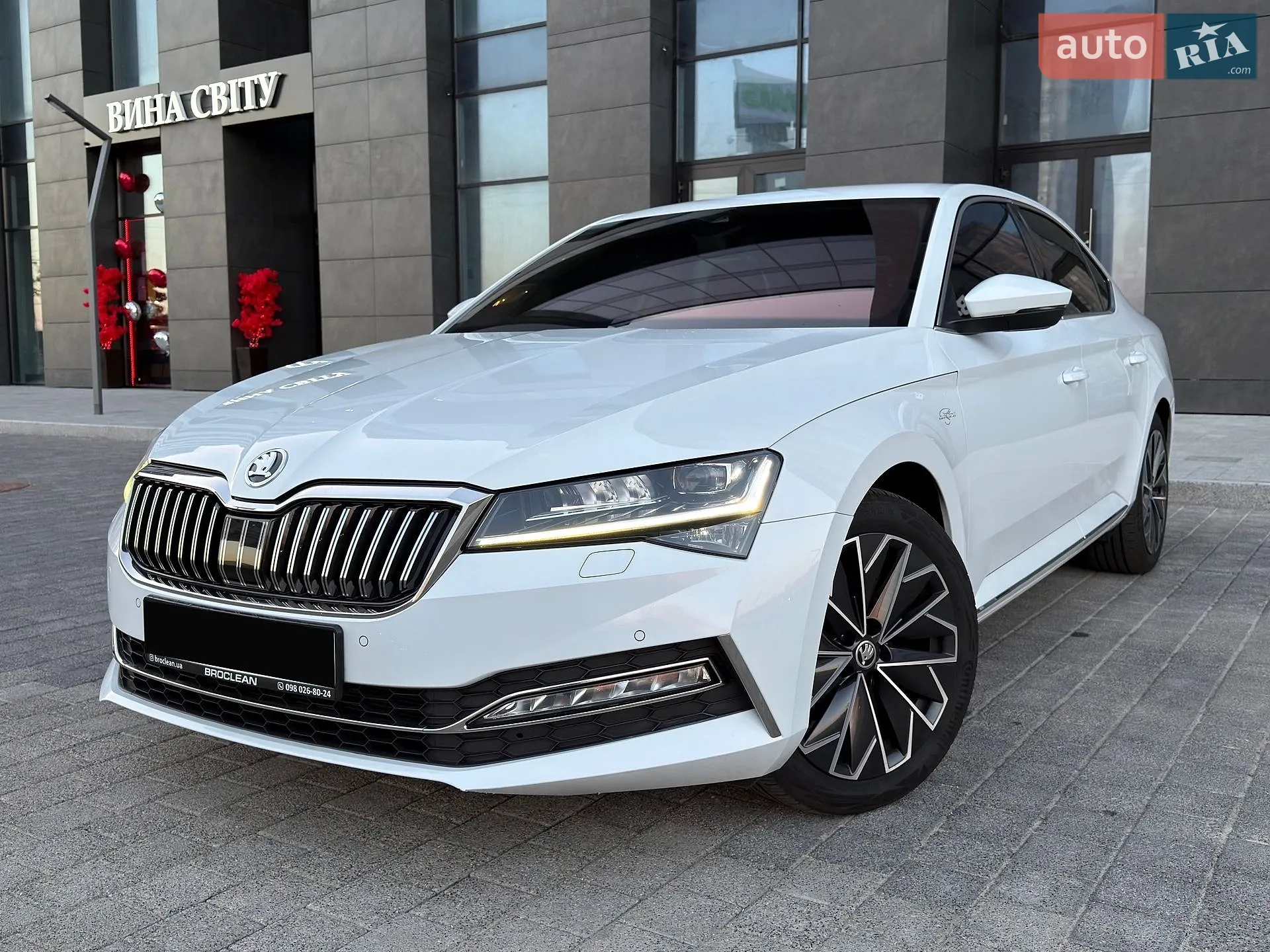 2022 Skoda Superb - мініатюра 11