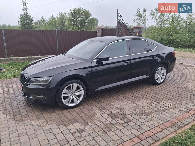 Skoda Superb 2016