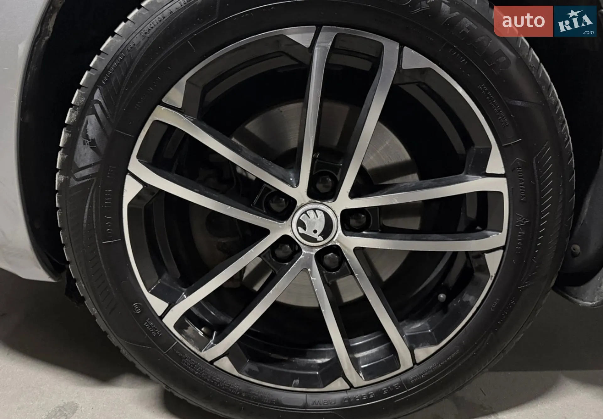 2013 Skoda Superb - мініатюра 3