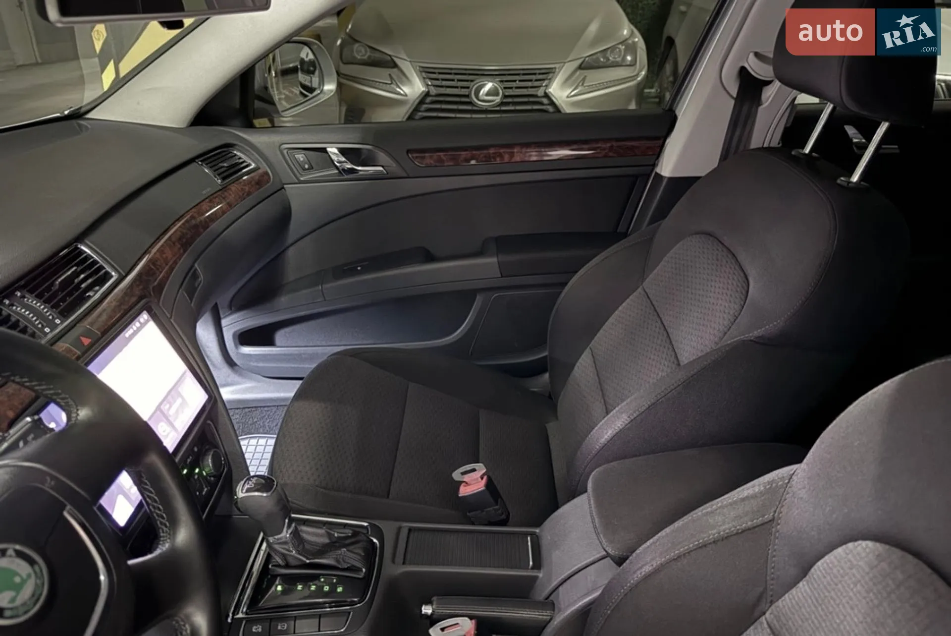 2013 Skoda Superb - мініатюра 14