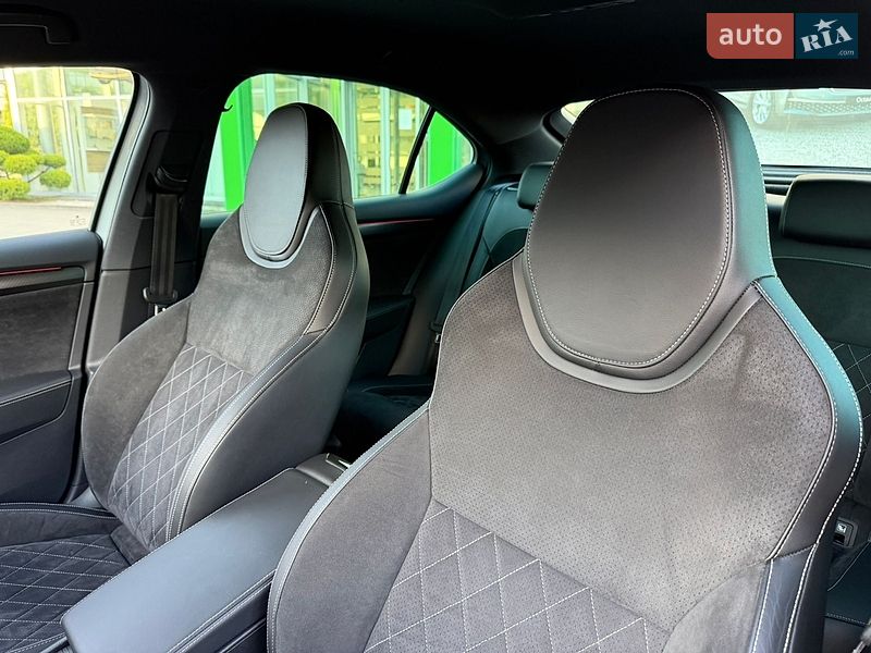Ліфтбек Skoda Superb 2021 в Луцьку