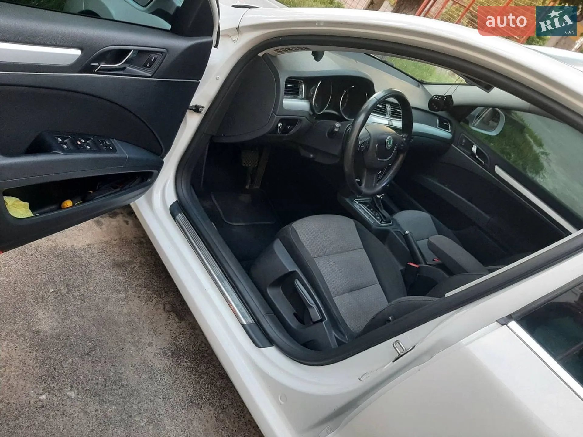 2012 Skoda Superb - мініатюра 11