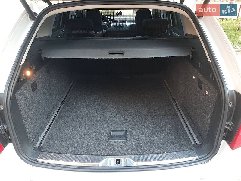 Універсал Skoda Superb 2012 в Борисполі