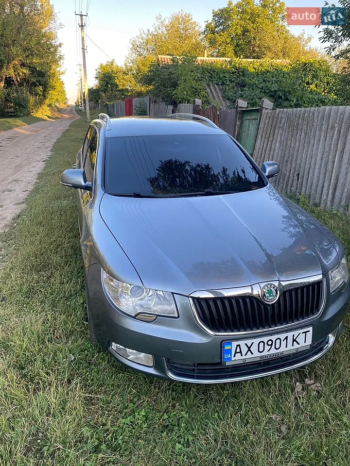 2011 Skoda Superb - мініатюра 14