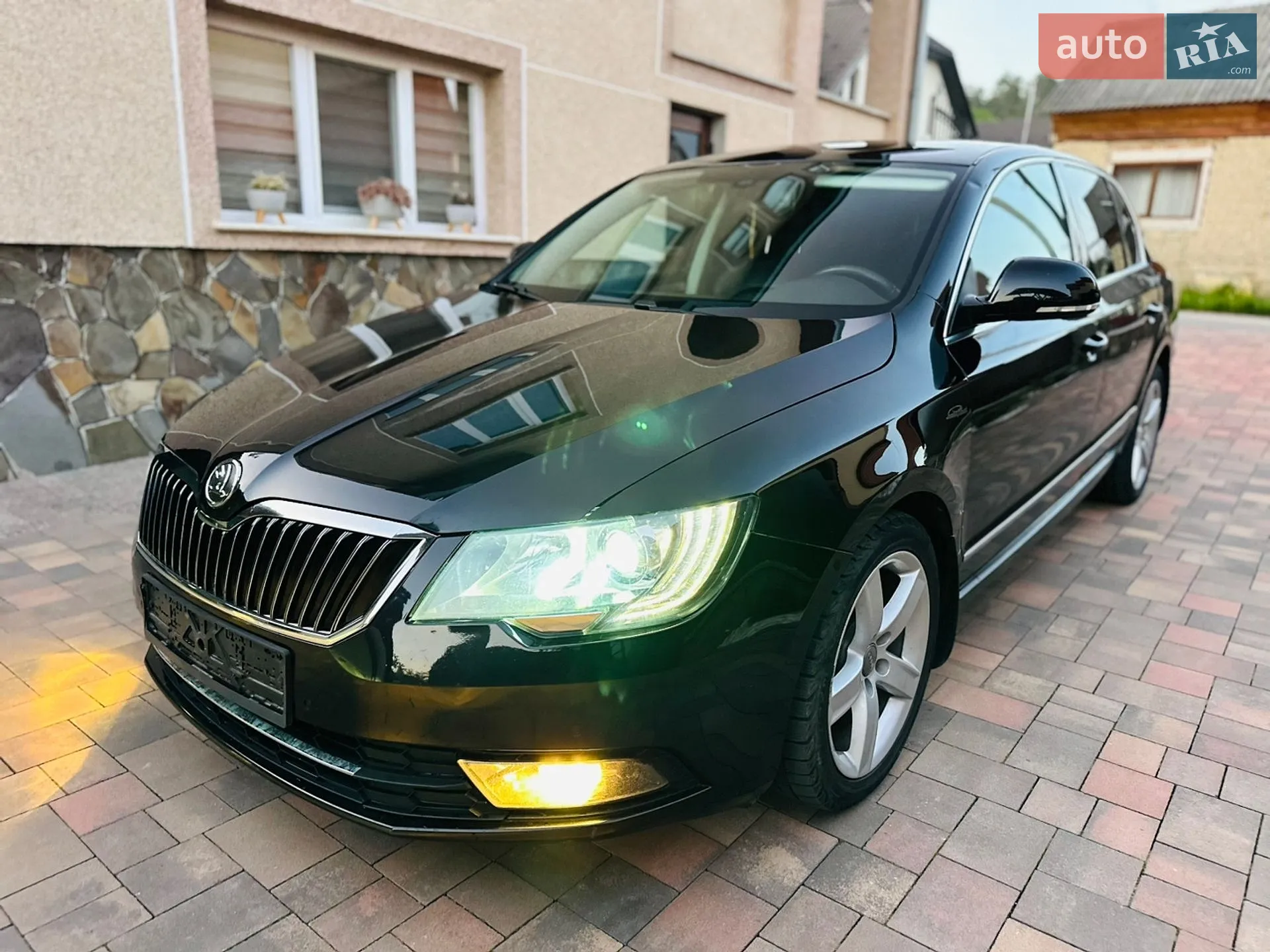 2015 Skoda Superb - мініатюра 112