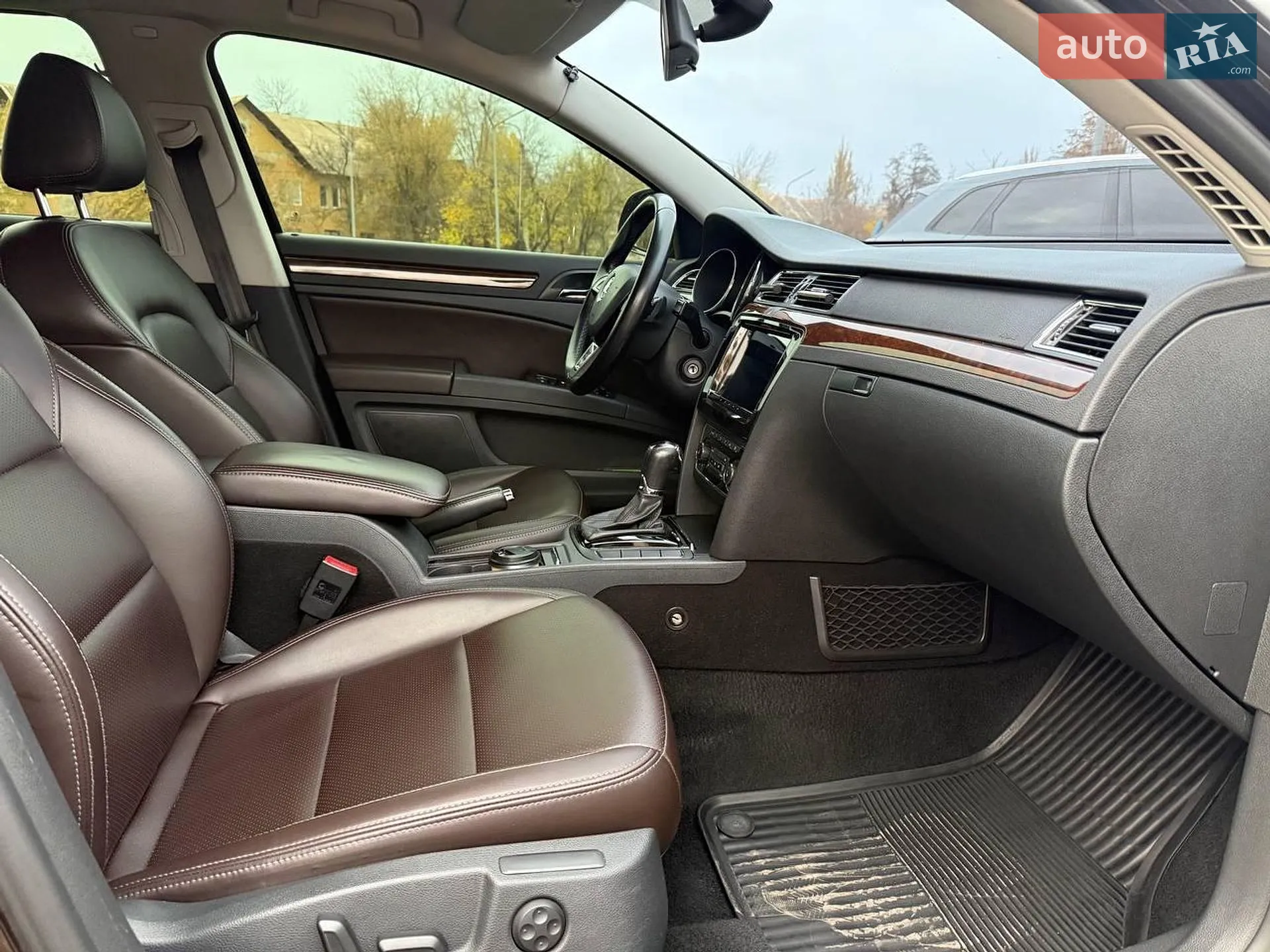 2013 Skoda Superb - мініатюра 8
