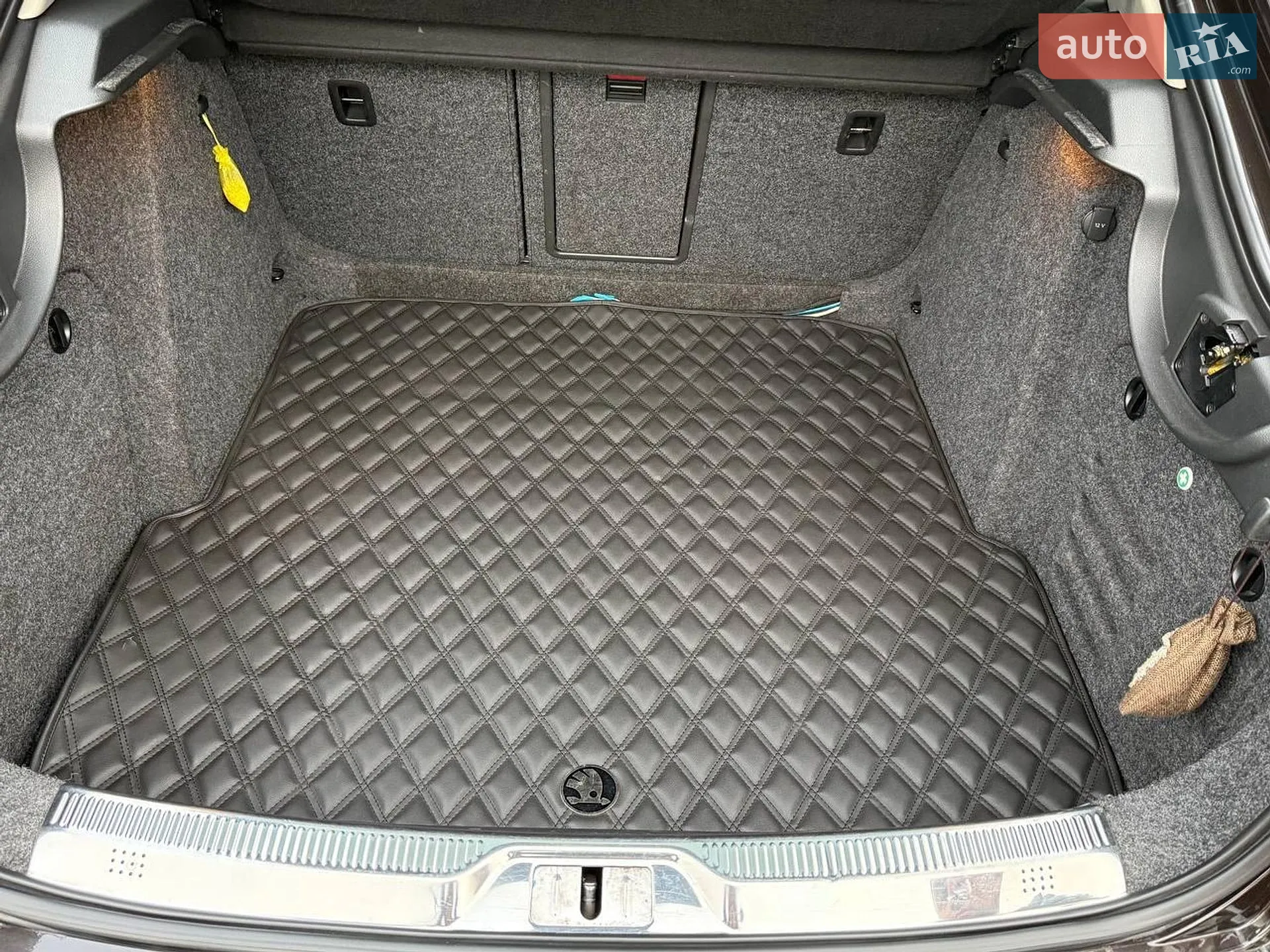 2013 Skoda Superb - мініатюра 12